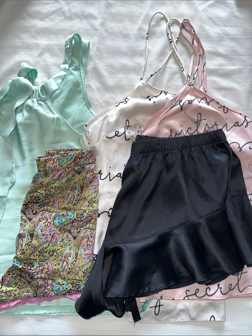 Victoria's Secret satin pijama sets